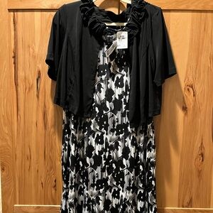 True envy dress and shrug size 14 wide new with tags